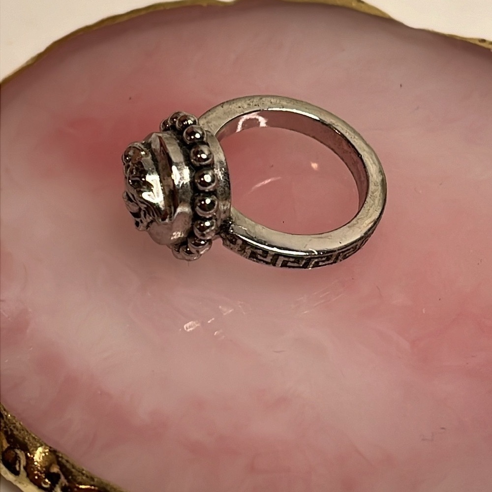 VERSACE VINTAGE MEDUSA RING - Picture 3 of 8